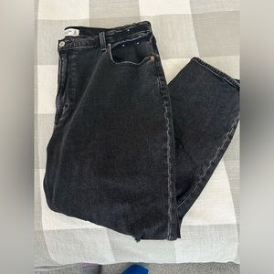 ABERCROMBIE JEANS SIZE 34 BLACK WASH